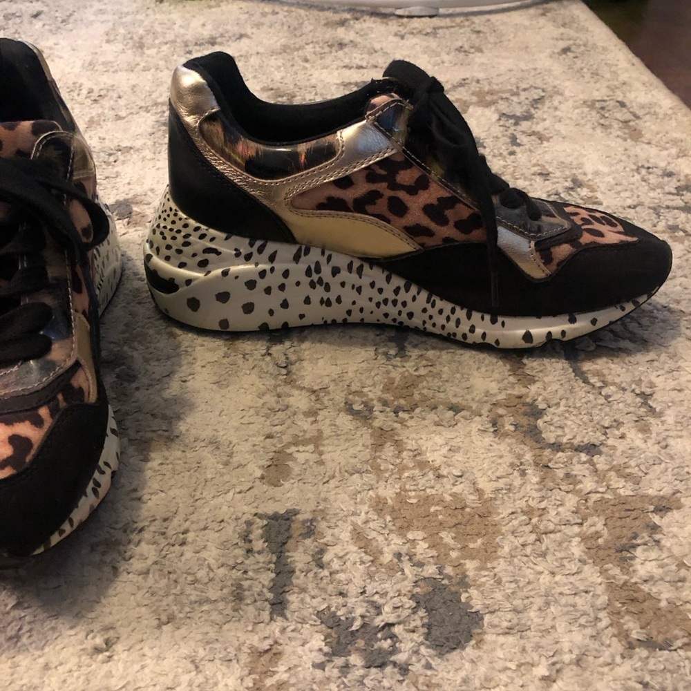 Steve Madden Bena Cheetah Print Wedge Sneakers - Picture 4 of 12